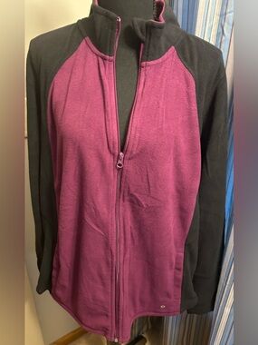 Xersion Plum and Black Fleece Jacket